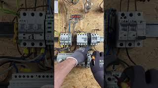 GWIAZDA - TRÓJKĄT PODŁĄCZENIE UKŁADU I SCHEMAT DZIAŁANIA - LIVE TIKTOK -PART 13 #diy #elektryk #live