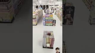 Mr beast ne  deya challenge pura mall de deya#viral #beast