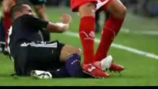 Axel Witsel Standard Liege brutal fault over Wasilewski Anderlecht  Dirty tackle  Falta brutal 