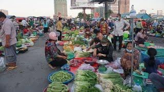 Early Morning Vegetables Market at Chhbar Ampov - Morning Vegetables Market Scene @Chhbar Ampov