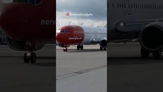 Norwegian Boeing 737-8 vacation trips #travel #short #airport