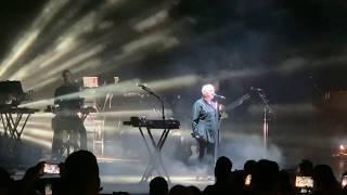 Massive Attack “Teardrop” (w/ Liz Fraser) live in San Diego (9/1/19)