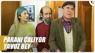 Cafer, Tak Tak Sedat'ı Katil Yavuz'a İspiyonluyor | Bizimkiler Özel Sahneler