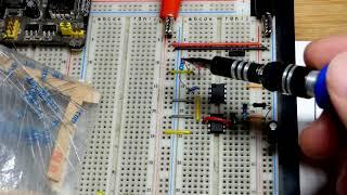 Single Fading On Off LED using Astable 555 and LM358 Op Amp Voltage Follower