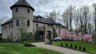 Scott Castle - Prospect Castle. 20 Minutes from The Kentucky Derby. Surrounded by 12 Wooded acres