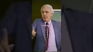 Jim Rohn Gives The Key To Personal Development 