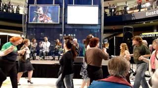 Irish Dancing at the Mall of America (Flash Mob Style)!