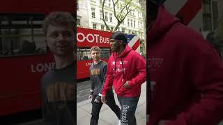ChrisMD makes fun of Miniminter’s injury#chrismd #miniminter #mm7 #ksi #sidemen #jog #funny #lol