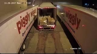 This Piggly Wiggly Truck Driver Gave No F*cks!