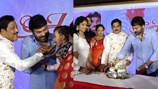 Megastar Chiranjeevi Book Launch Event | Chiranjeevi Shunyam Nundi Shikaragralu Book Launch | FTLive