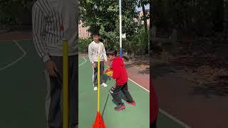 The Basketball Battle Between Langlang and James#funny