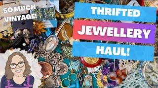 This Car Boot Sale Was SO Good I Had To Get More Cash! Vintage Jewellery Thrift Haul ️