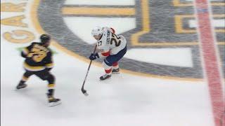 Charlie McAvoy green lights Eetu Luostarinen with open ice check 10/30/21