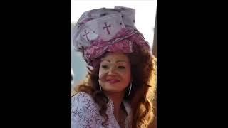 Mbamba esae (Pr. Gervais Mendo Ze & La Voix du Cénacle): Chantal Biya