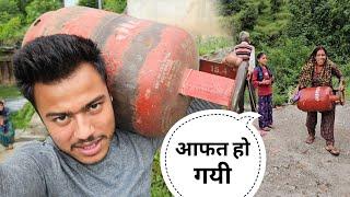 अचानक काम छोड़कर यहां भागना पड़ा ।। Pahadi Lifestyle Vlog ।। Namaste Pahad ।। Ashutosh Negi