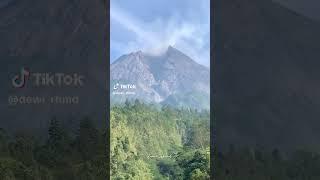 Salah satu spot terbaik untuk menikmati pemandangan puncak gunung merapi dari dekat | JOGJA OFFICIAL