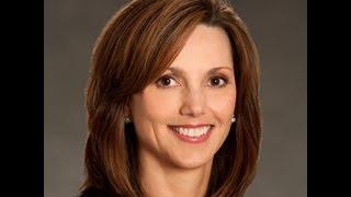 Grabbing an Elephant by the Tail - Beth Comstock, CMO of GE on Marketing Made Simple TV