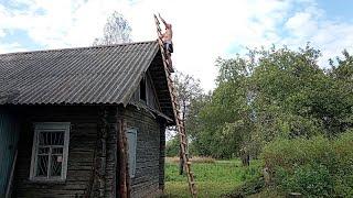 Хочу в деревню, где крыша дома моего, мужская работа  в разгаре