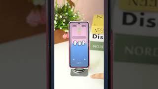 Hình nền thay đổi tự động khi sạc, không cài thêm app nào luôn!
