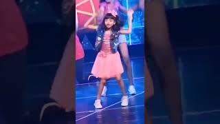 Ashwaria Rai Daughter performance on Salman Khan Song #salmankhan #bollywood #viralvideo