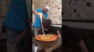 #pizza #pizzamaker #foodie #pizzamaster #pizzalover #pizzagod #funny #travel #youtubeshorts #shorts