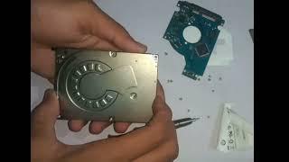 Laptop hardisk teardown...... Seagate hardisk disassembly.  @seagate @AskSeagate