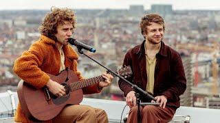 Proximus Rooftop Showcase: @CompactDiskDummies