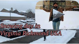 Snowing day in virginia Richmond USA