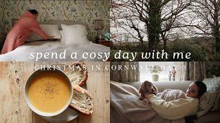 Stormy day at home  cosy soup, baking a cake & slowing down  vlogmas day 8