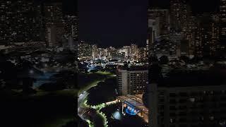 #Hawaii #hiltonwaikoloavillage #hiltonhawaiianvillage #kingsland #bigisland #oahu #nightview
