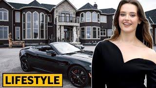 Katherine Langford Biography | Boyfriend | Childhood | Career | House | Income | Family | Networth