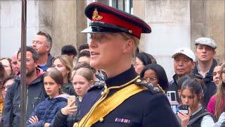 Young Tourists Witness this Beautiful Tradition as Lady Captain Shows how’s it’s Done