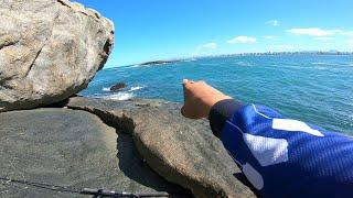 "MEU DEUS DO CÉU" UM CARDUME ENORME DE PEIXES NA MINHA FRENTE!!! Pescaria de costão | Rock Fishing.