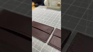 Fixed the magnet issue & made a few more #cardholder #leathercardholder #leatherwallet #leathercraft