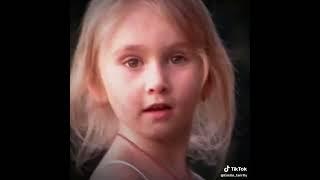 جمال ايفا لما كانت صغيرة #تيم#تين#كيتي #اريل #ايفا#كيسي#نيت#تايلر#كريس#دوني#اليس#ميا#سيندي#كريستي