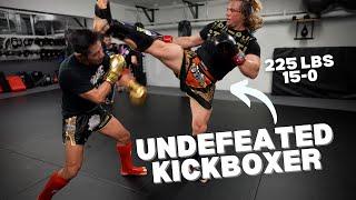 Sparring Undefeated 225 LBS Kickboxer (Breakdown)