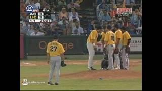 4to innings: LIMA manda a callar gradas del Licey jajaja (SF 2006)