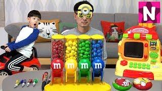 뉴욕이의 M&M 초콜릿 콩순이 편의점 장난감 뉴욕이랑 놀자 Candy Dispenser Microwave Toy NY Toys