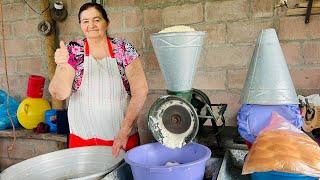 Preparando unos riquísimo -TAMALES DE ELOTE Salvadoreños