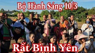 Bộ Hành sáng 10/3 trên đất Malaysia sư Minh Tuệ và 28 sư Nhỏ rất tốt đẹp