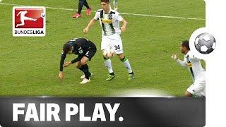 Great Fair Play from Gladbach's Kruse