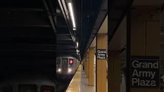 R62 (3) Approaching Grand Army Plaza Uptown & The Bronx #mtasubway #subway #nyctransit #shorts