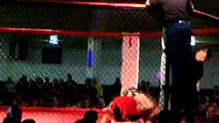 Dom McGee pro mma  first pro win round 1