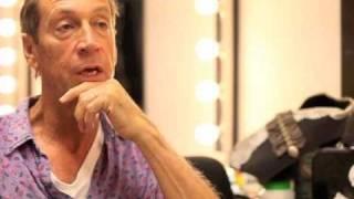 Funny Interview with Jonathan Hyde playing Captain Hook