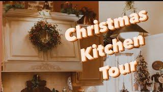 CHRISTMAS HOME TOUR | KITCHEN | VINTAGE | COZY | RECIPE