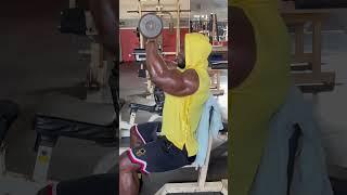 Try This #africandiamond #bodybuilders #lifestile #trainhard #shoulders 