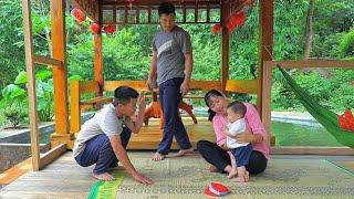 Endless happiness: DAU and TU unexpectedly welcomed two lovely strangers