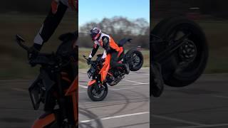 Fullsend stoppie with the 190 HP beast  #ktm1390superduker #motorcycle #motorsport #stuntriding