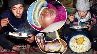 Manjita cooks pig LEG at her dinner