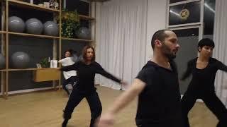 Contemporary dance (release technique)